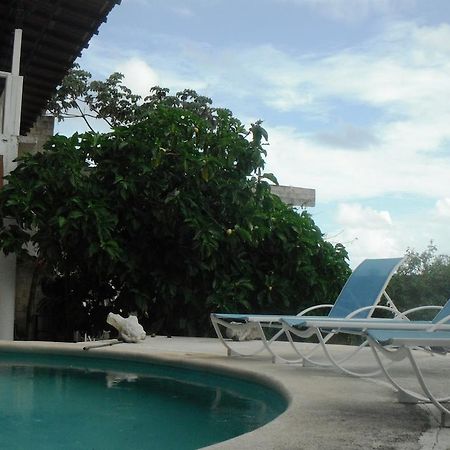 Hotel Cuarto Camino Playa Del Carmen Exteriör bild