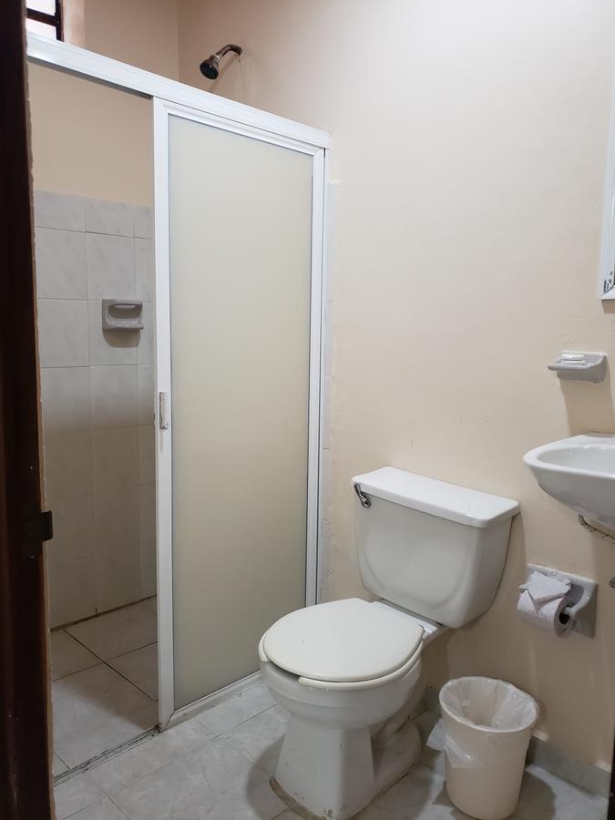 Hotel Cuarto Camino Playa Del Carmen Exteriör bild